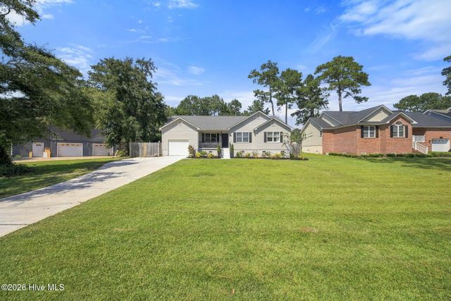 436 Motts Creek Road, Wilmington, NC 28412