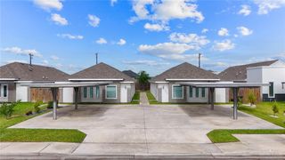 1317 S Xanthia Street, Alton, TX 78573