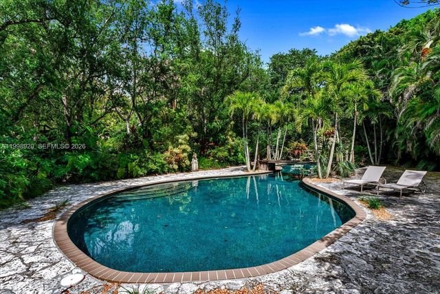 186 Edgewater Dr 0, Coral Gables, FL 33133