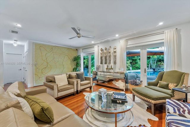 186 Edgewater Dr 0, Coral Gables, FL 33133