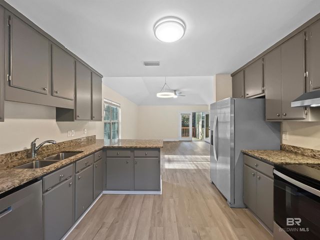 7 Twin Echo Court A, Fairhope, AL 36532