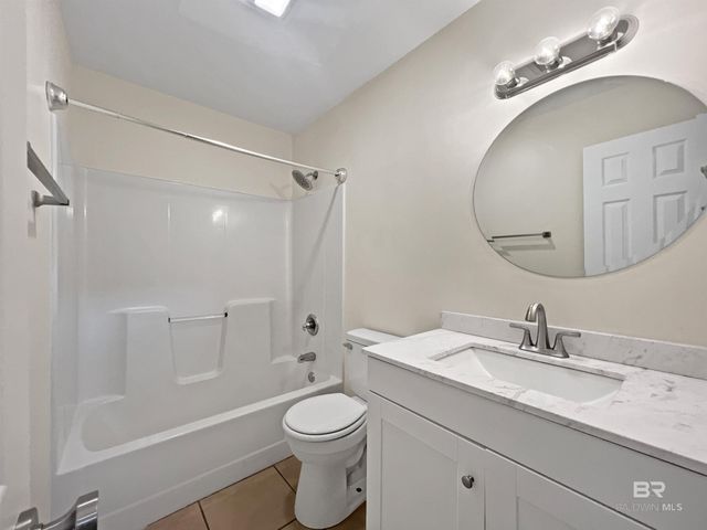 7 Twin Echo Court A, Fairhope, AL 36532