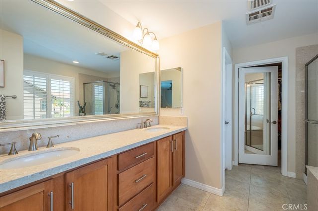 28802 Silversmith, Valencia, CA 91354