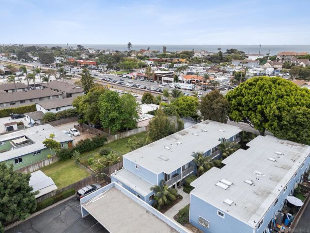 981 N Vulcan Ave 7, Encinitas, CA 92024