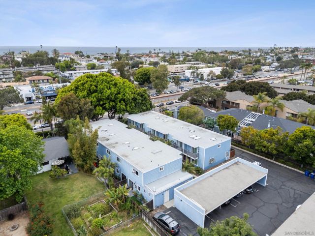981 N Vulcan Ave 7, Encinitas, CA 92024