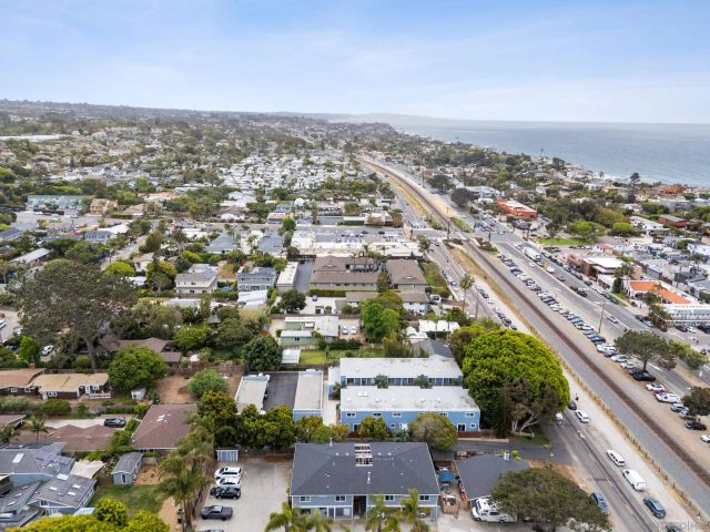981 N Vulcan Ave 7, Encinitas, CA 92024
