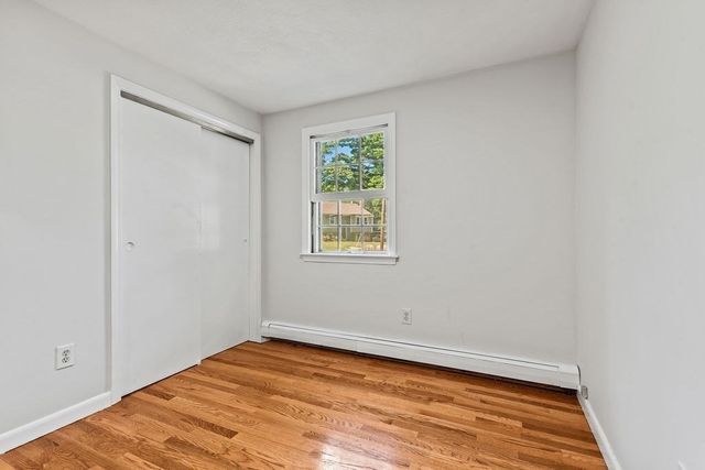 10 Jason Cir, North Attleboro, MA 02760