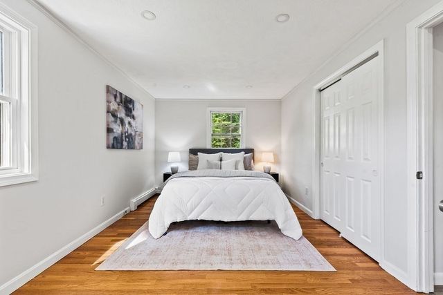 10 Jason Cir, North Attleboro, MA 02760
