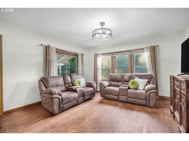 17414 Ne 199TH St, Battle Ground, WA 98604