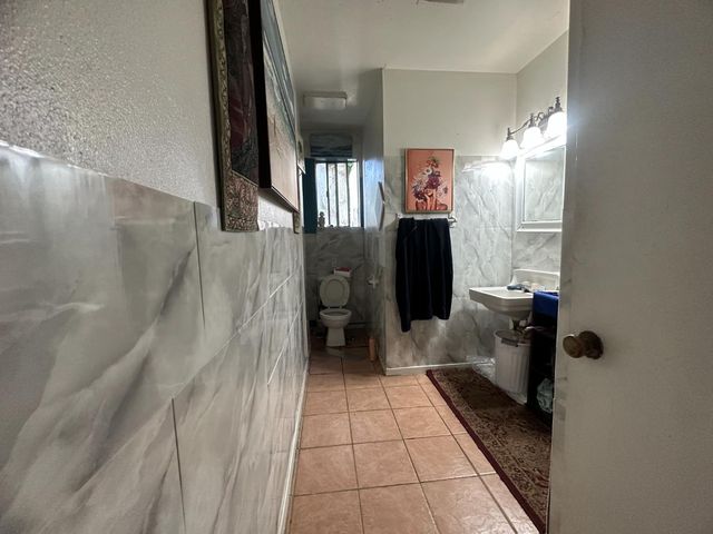 901 Mariposa, Kingsburg, CA 93631