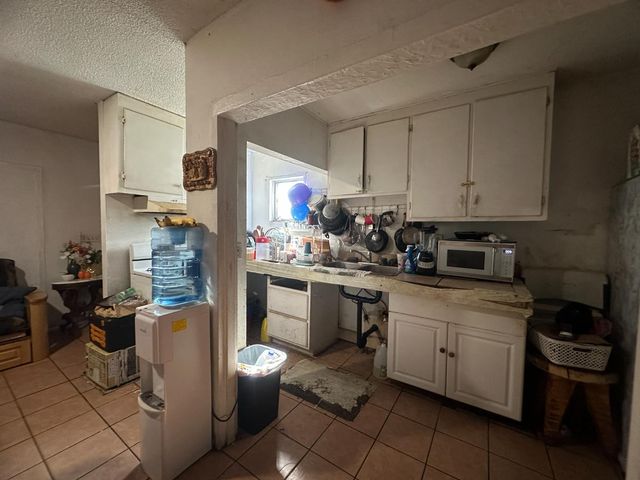 901 Mariposa, Kingsburg, CA 93631