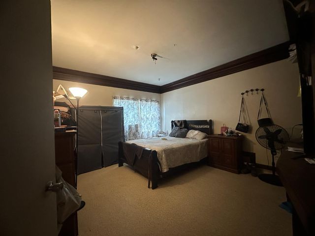 901 Mariposa, Kingsburg, CA 93631