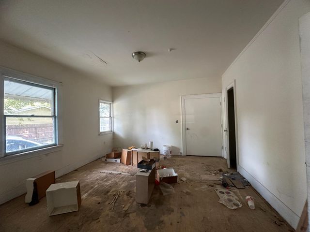 901 Mariposa, Kingsburg, CA 93631