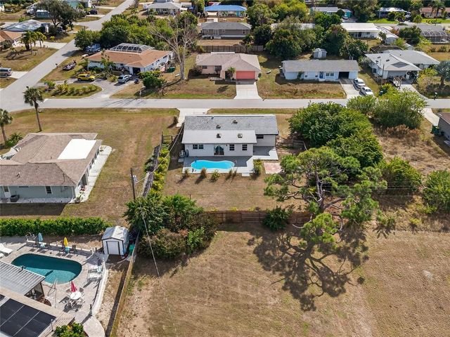 184 GARDEN AVENUE NW, Port Charlotte, FL 33952