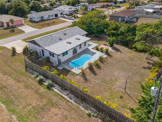 184 GARDEN AVENUE NW, Port Charlotte, FL 33952