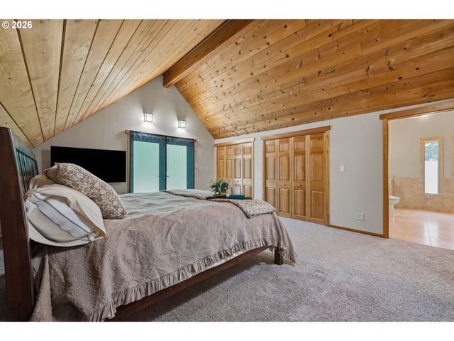 8122 Sw 54TH Ave, Portland, OR 97219