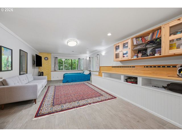 8122 Sw 54TH Ave, Portland, OR 97219