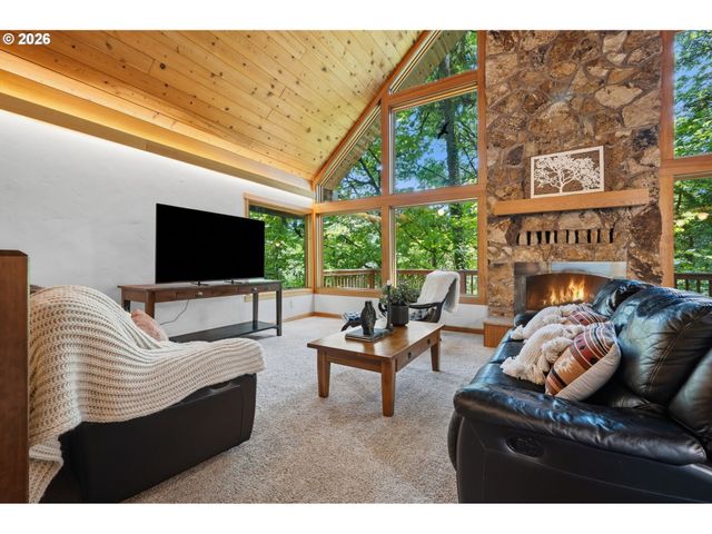 8122 Sw 54TH Ave, Portland, OR 97219