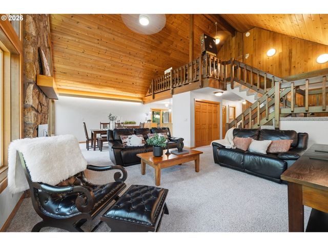 8122 Sw 54TH Ave, Portland, OR 97219