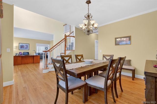 31 Dew Drop Lane, Hopewell Junction, NY 12533