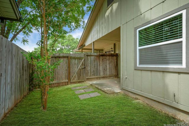 13650 WYCLIFF RISE, San Antonio, TX 78231