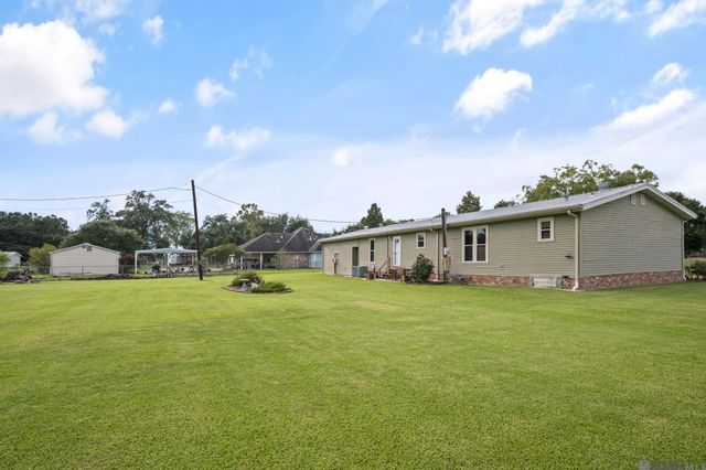38449 Charleston Rd, Prairieville, LA 70769