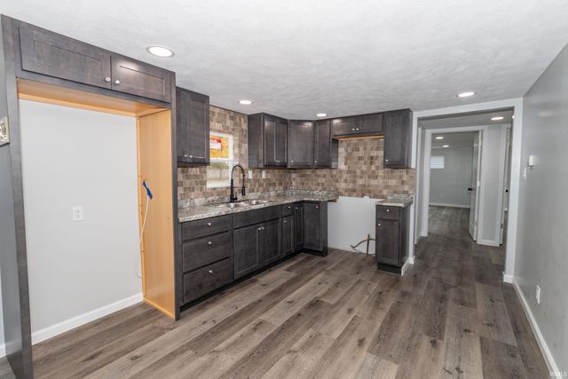 24933 County Road 106, Elkhart, IN 46514