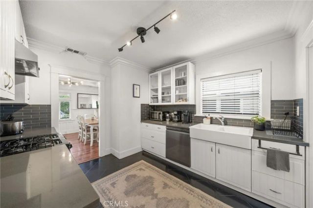 1014 Magnolia, Long Beach, CA 90813