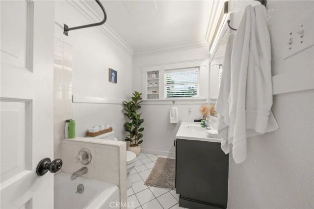 1014 Magnolia, Long Beach, CA 90813