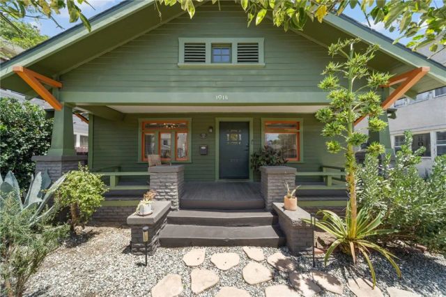 1014 Magnolia, Long Beach, CA 90813