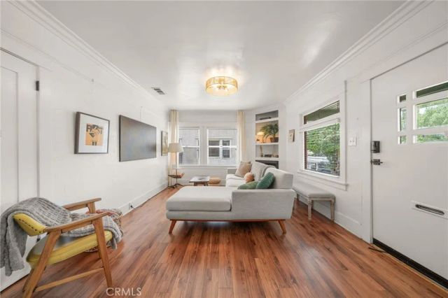 1014 Magnolia, Long Beach, CA 90813
