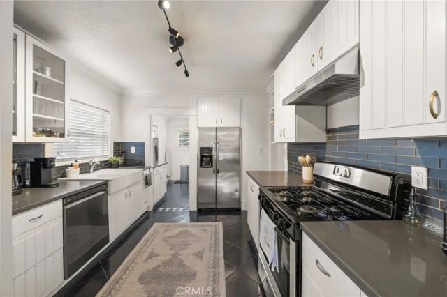 1014 Magnolia, Long Beach, CA 90813