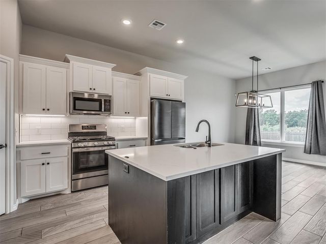 603 SW 6th Street, Jones, OK 73049