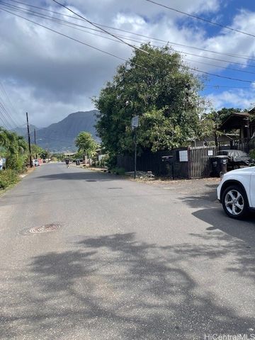 84-736 Moua Street, Waianae, HI 96792