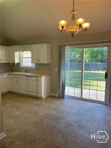 256 Young Way, Richmond Hill, GA 31324