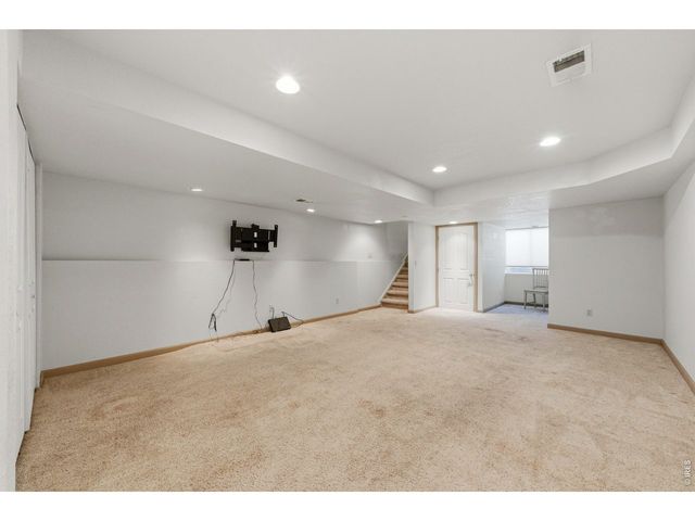 539 Abbey Dr, Longmont, CO 80504