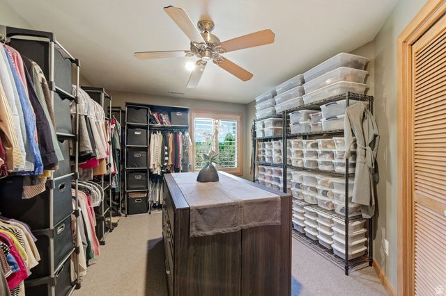 11802 S HIDDEN BROOK BLVD, Sandy, UT 84092