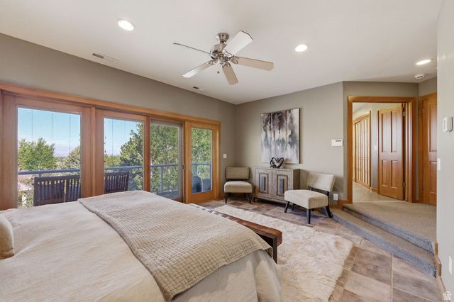 11802 S HIDDEN BROOK BLVD, Sandy, UT 84092