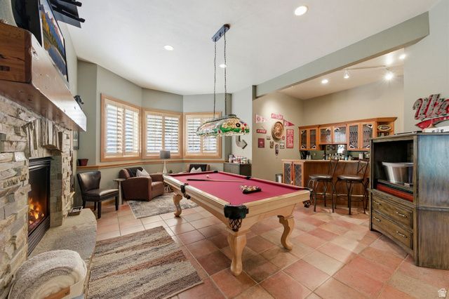 11802 S HIDDEN BROOK BLVD, Sandy, UT 84092