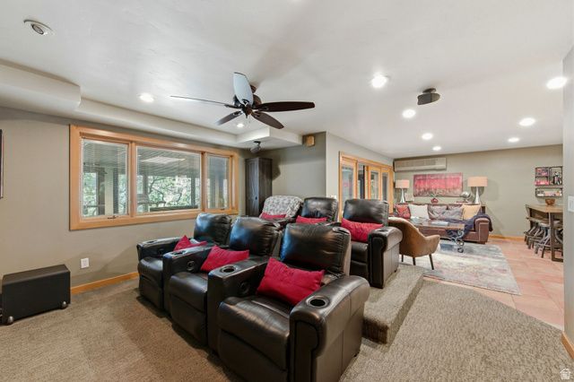 11802 S HIDDEN BROOK BLVD, Sandy, UT 84092