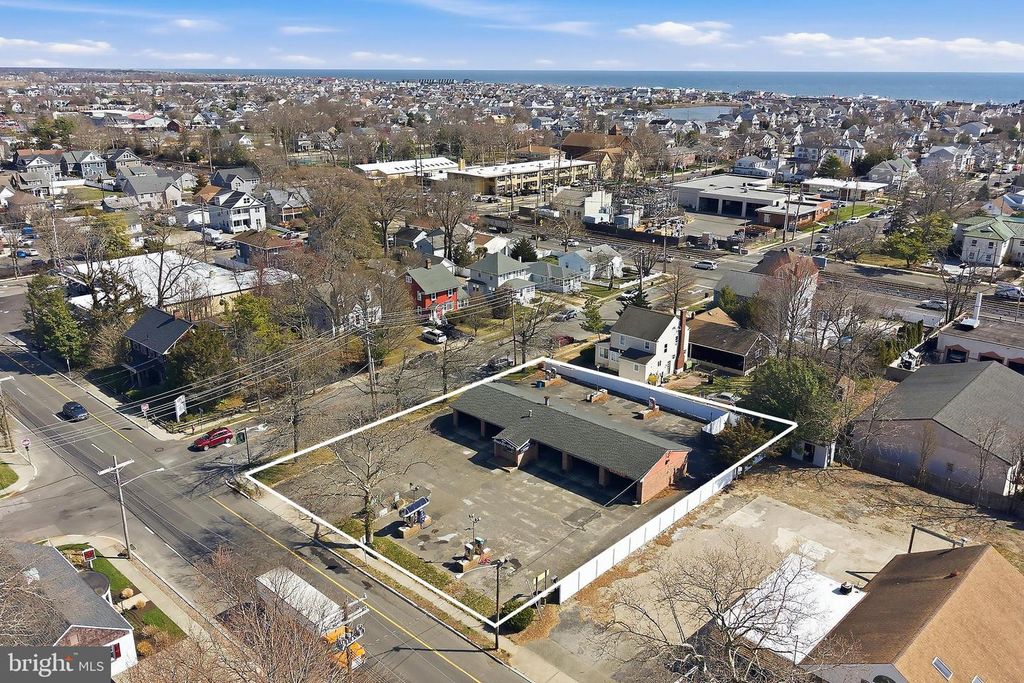 1000 RICHMOND AVE, Point Pleasant Beach, NJ 08742