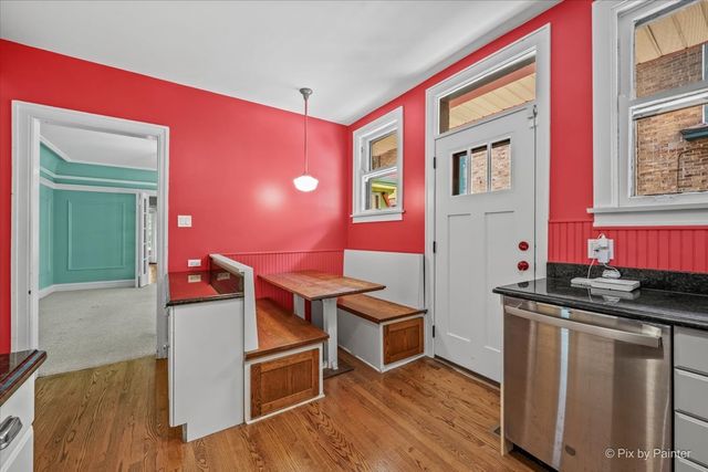 6840 S Constance Avenue, Chicago, IL 60649