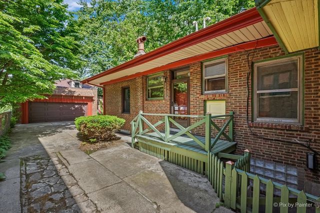 6840 S Constance Avenue, Chicago, IL 60649