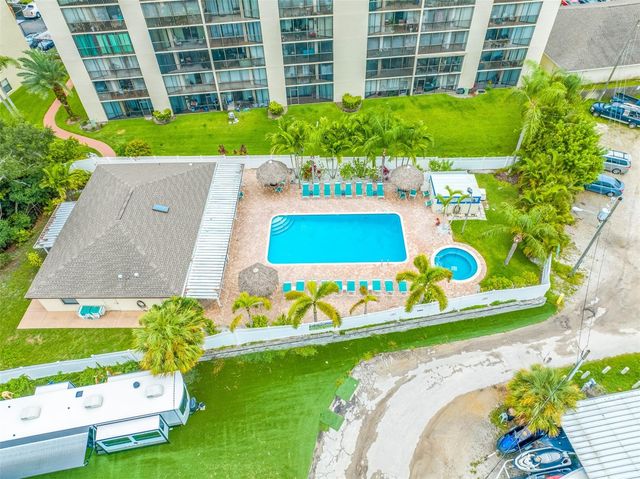 900 COVE CAY DRIVE 1F, Clearwater, FL 33760