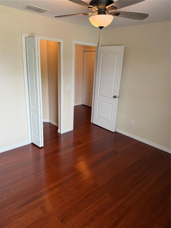 Image 22 of property listing at 2914 RODRICK CIRCLE, Orlando, FL 32824