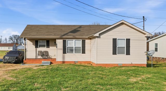 1977 Timberline Cir, Oak Grove, KY 42262