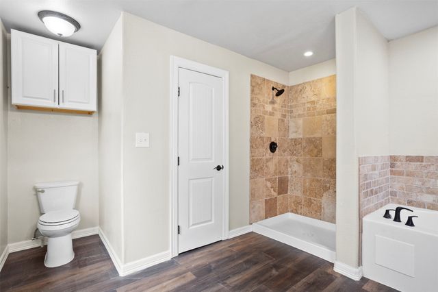 6847 County Road 3705, Athens, TX 75752