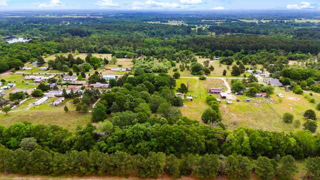 6847 County Road 3705, Athens, TX 75752