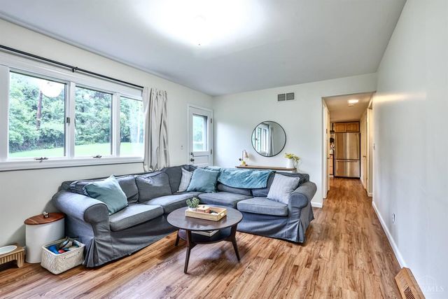 377 Compton Road, Wyoming, OH 45215