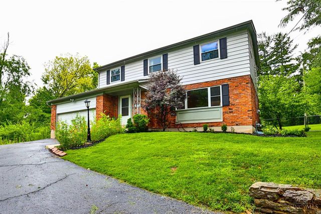 377 Compton Road, Wyoming, OH 45215